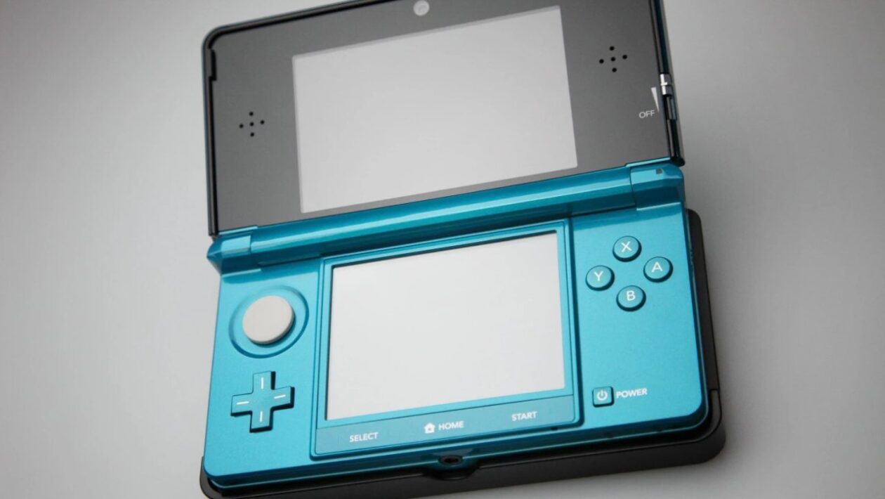 Výroba handheldu 3DS je po necelých 10 letech ukončena
