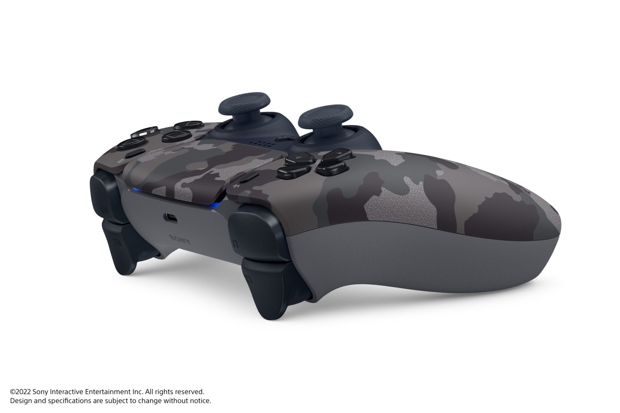 Sony představila novou kamufláž pro PS5 a příslušenství