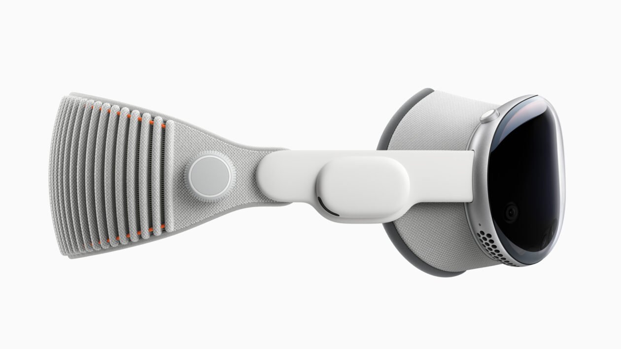 Apple začne svůj headset prodávat už za měsíc